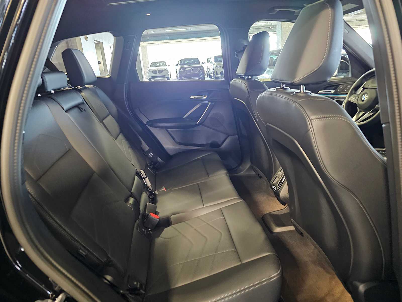 Thumbnail: 2025 BMW X1 - 39