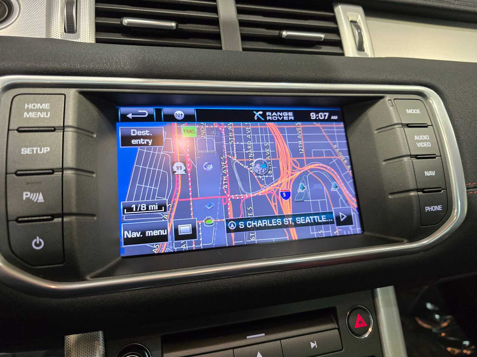 Thumbnail: 2012 Land Rover Range Rover Evoque - 16