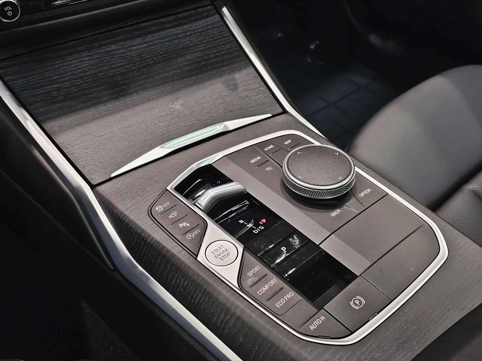 Thumbnail: 2025 BMW 3 Series - 17