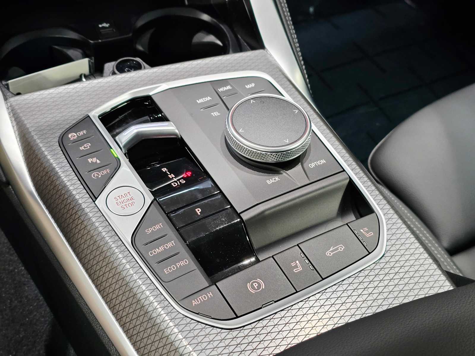 Thumbnail: 2026 BMW 4 Series - 17