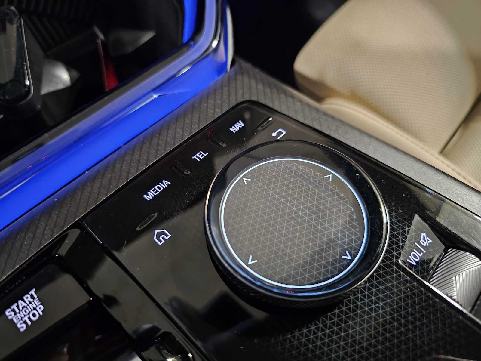 Thumbnail: 2025 BMW X3 - 25