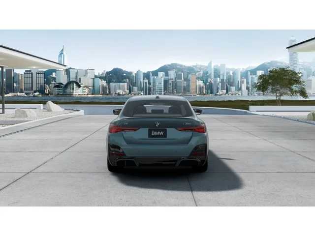 Thumbnail: 2026 BMW i4 - 5