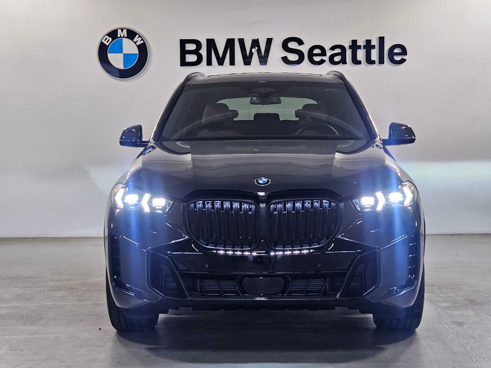 Thumbnail: 2026 BMW X5 - 6