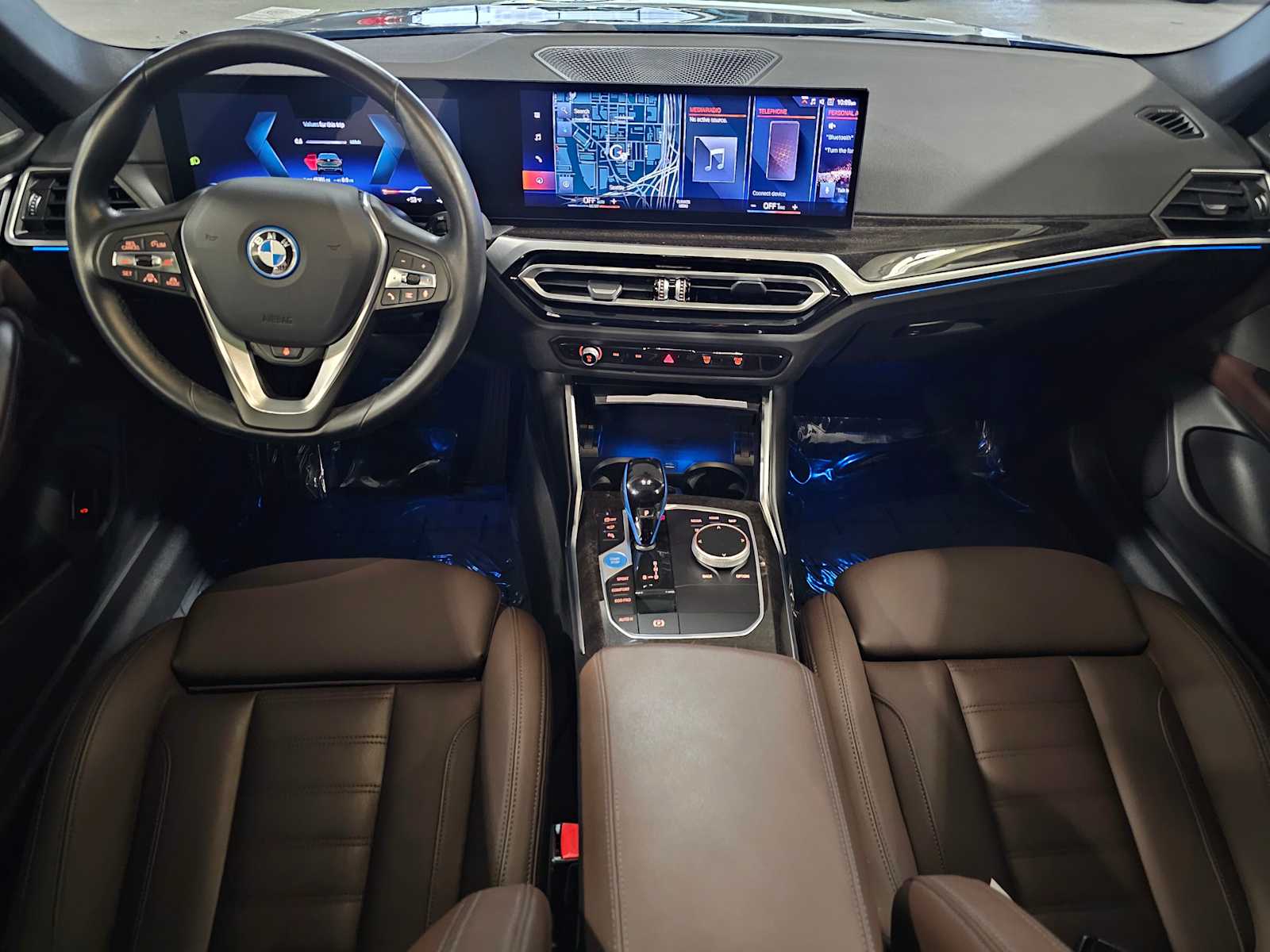 Thumbnail: 2023 BMW i4 - 10