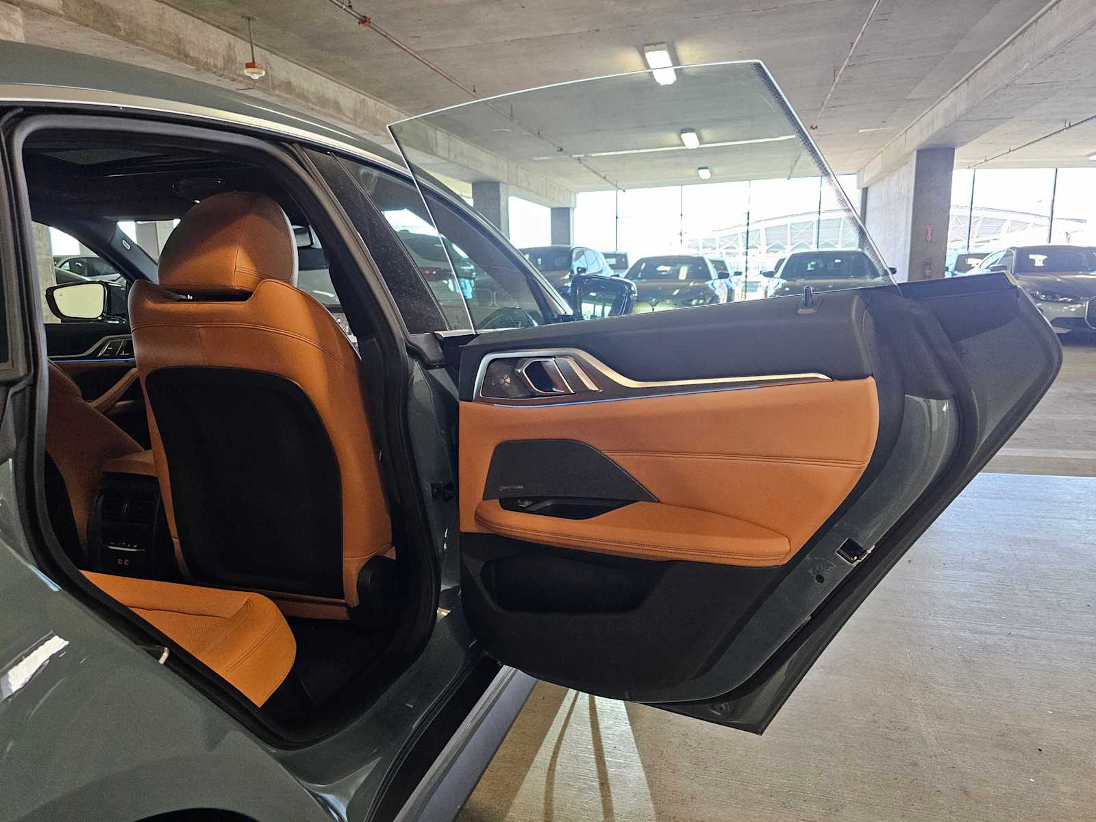 Thumbnail: 2026 BMW i4 - 29