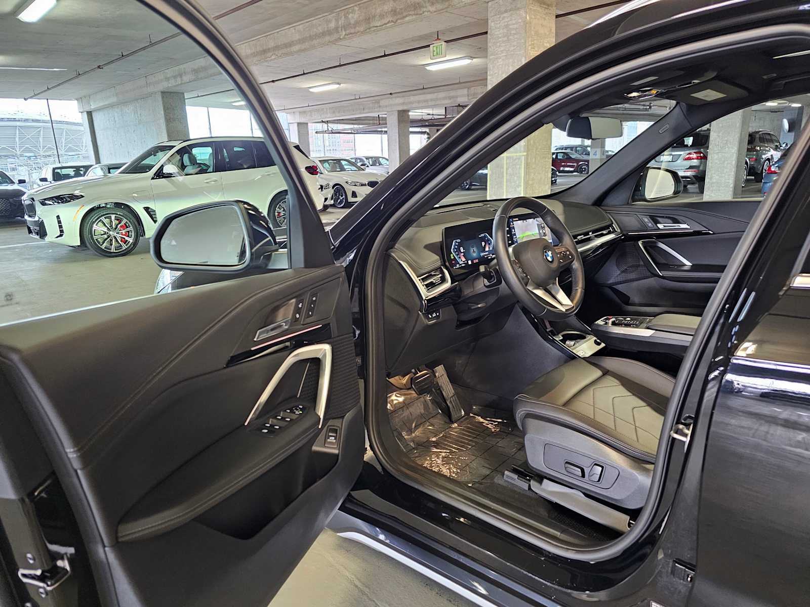 Thumbnail: 2025 BMW X1 - 26