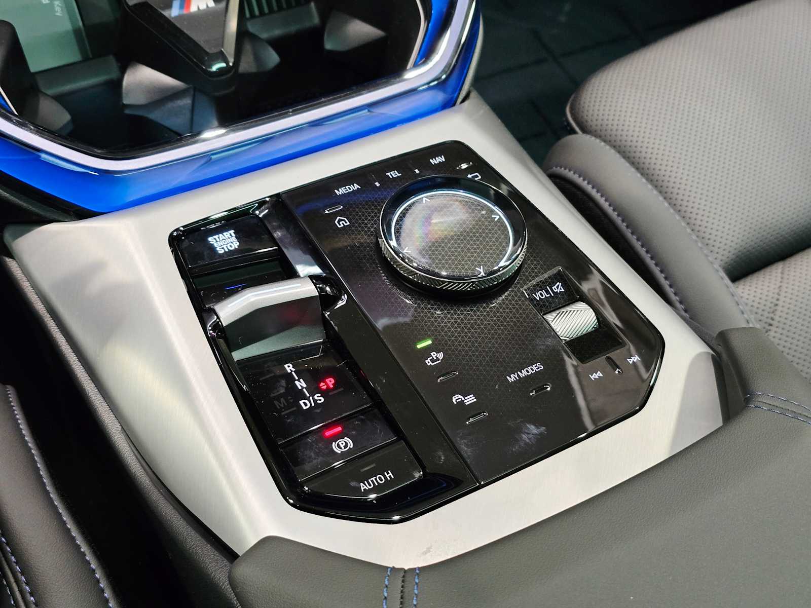 Thumbnail: 2026 BMW X3 - 16