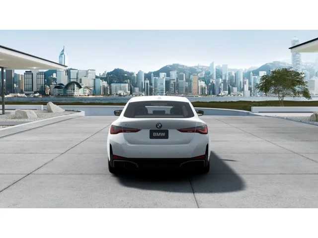 Thumbnail: 2026 BMW i4 - 5