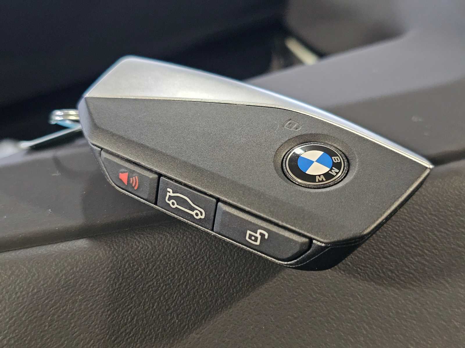 Thumbnail: 2026 BMW X5 - 43
