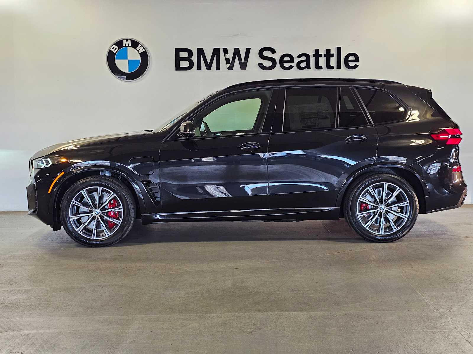 Thumbnail: 2026 BMW X5 - 3