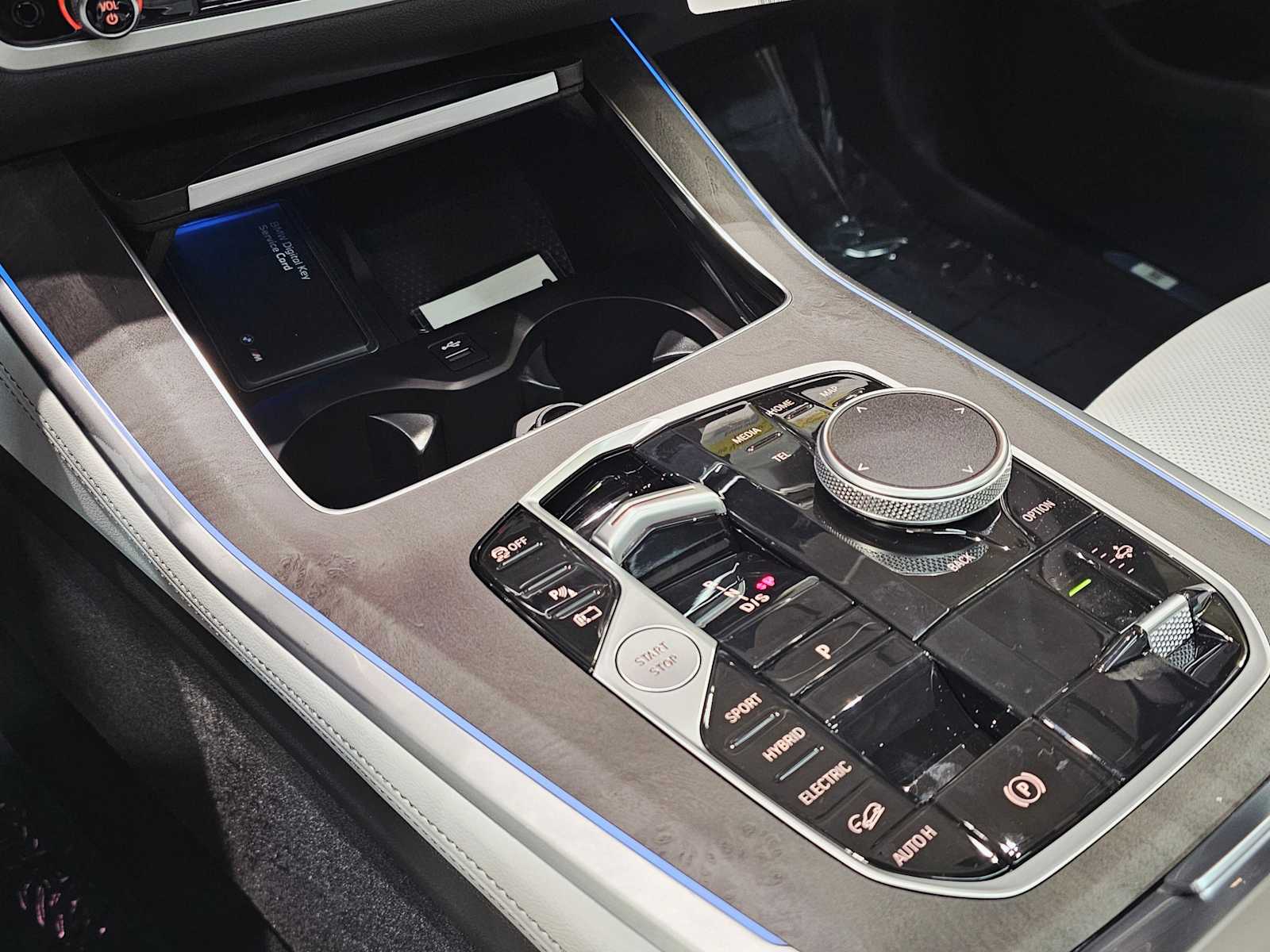 Thumbnail: 2026 BMW X5 - 17