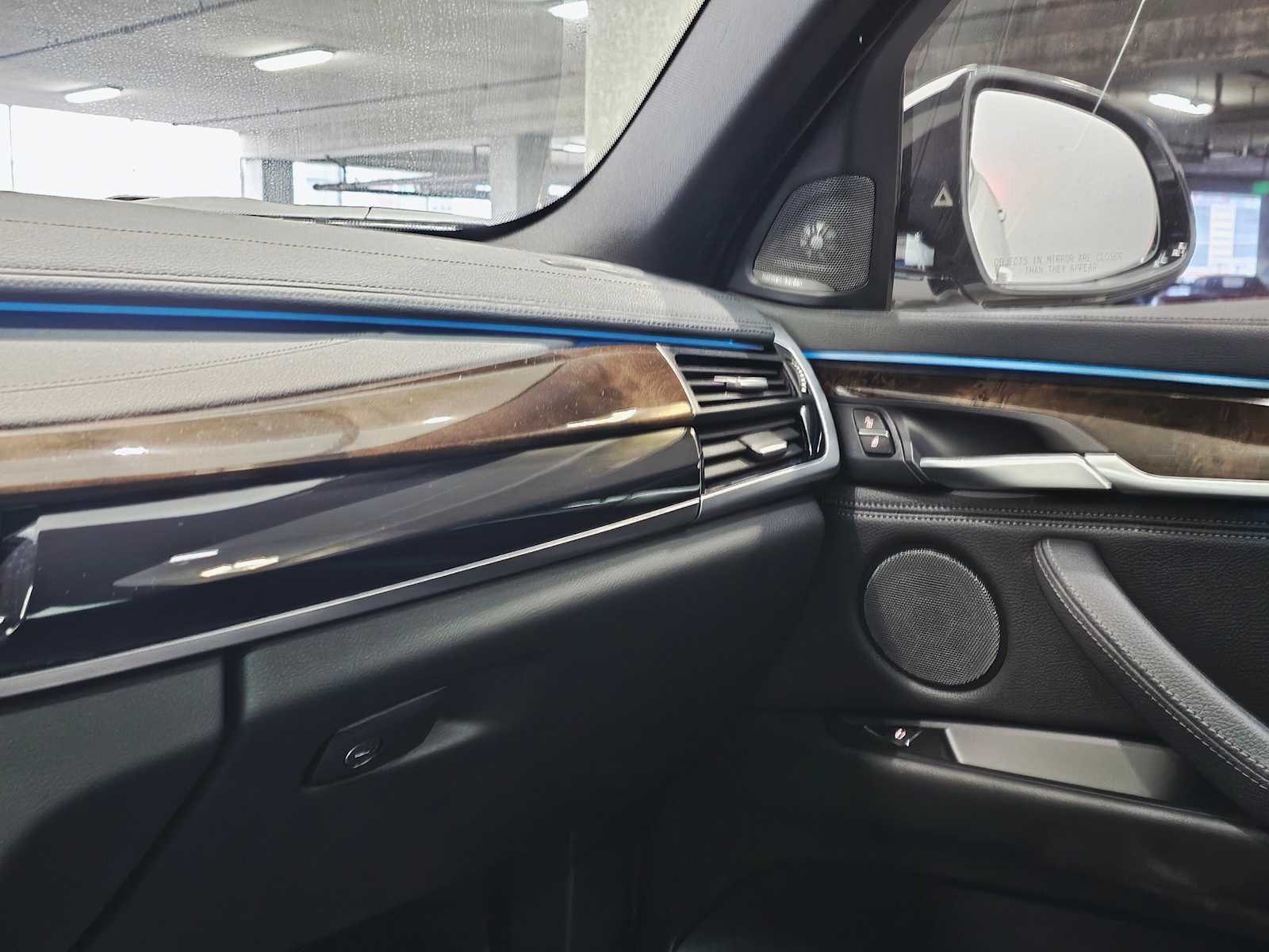 Thumbnail: 2019 BMW X6 - 21