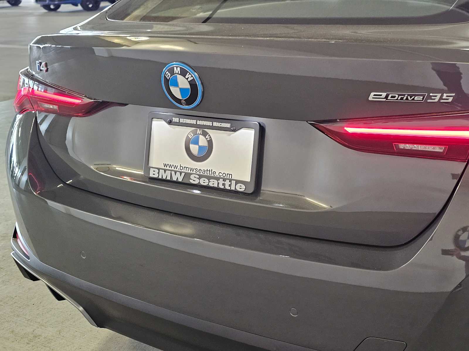 Thumbnail: 2023 BMW i4 - 7