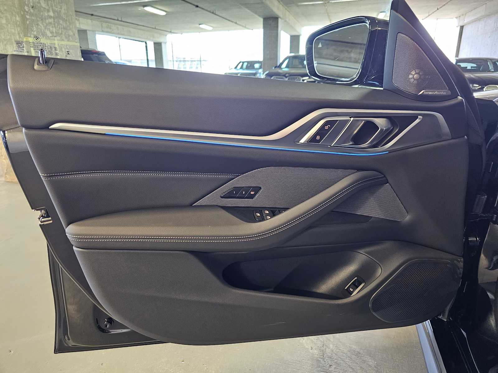 Thumbnail: 2026 BMW i4 - 24
