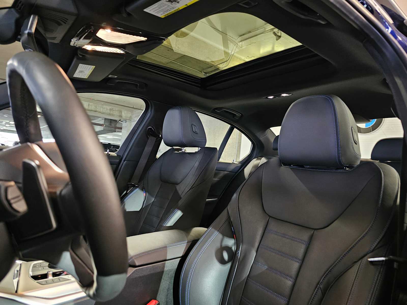Thumbnail: 2024 BMW 3 Series - 34