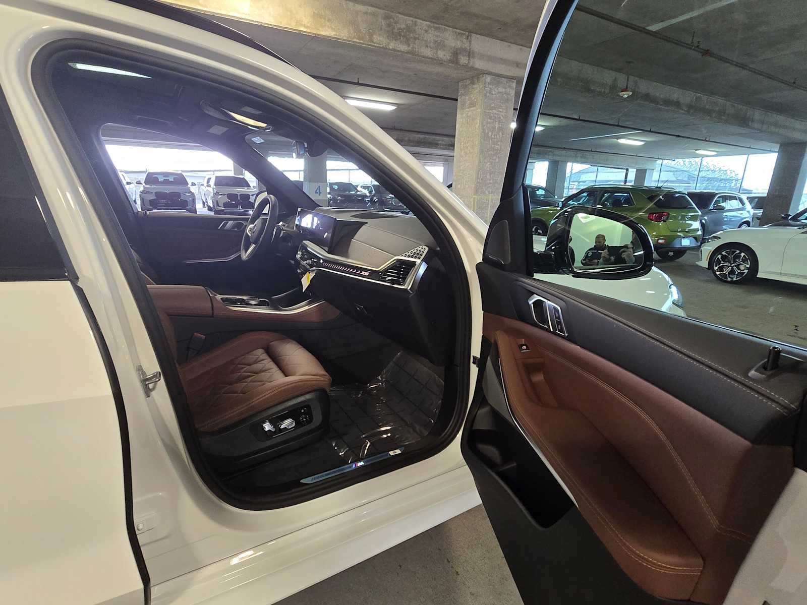 Thumbnail: 2026 BMW X5 - 31