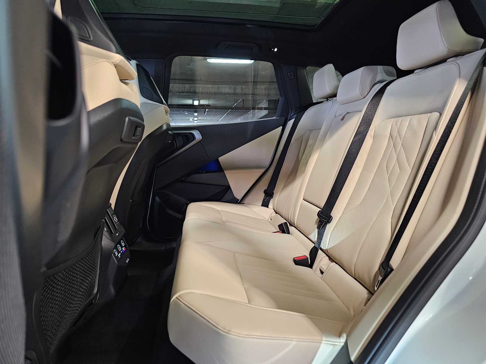 Thumbnail: 2025 BMW X3 - 35