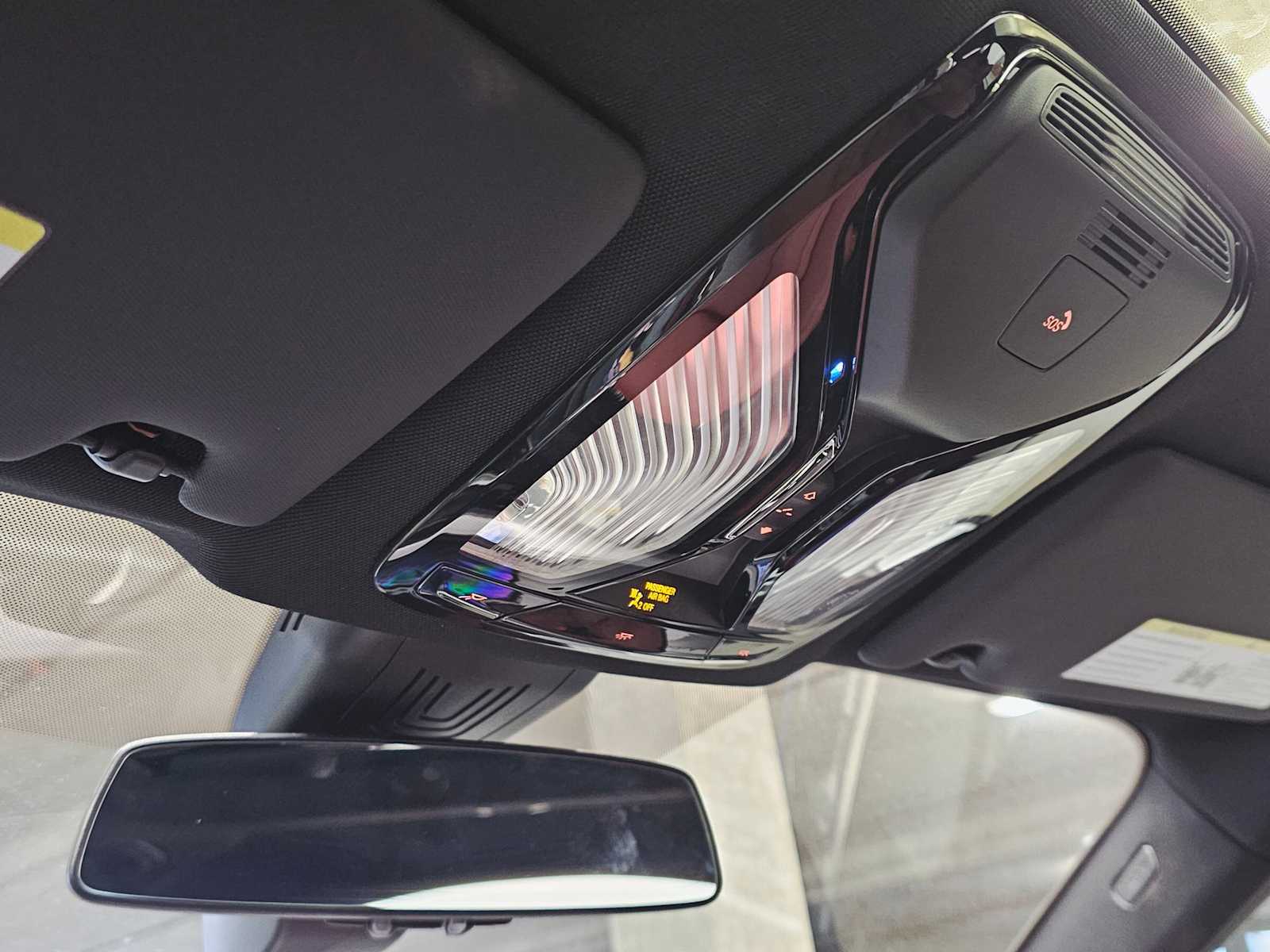 Thumbnail: 2025 BMW i4 - 21