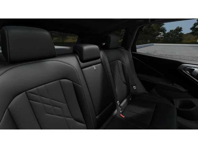 Thumbnail: 2026 BMW X3 - 12