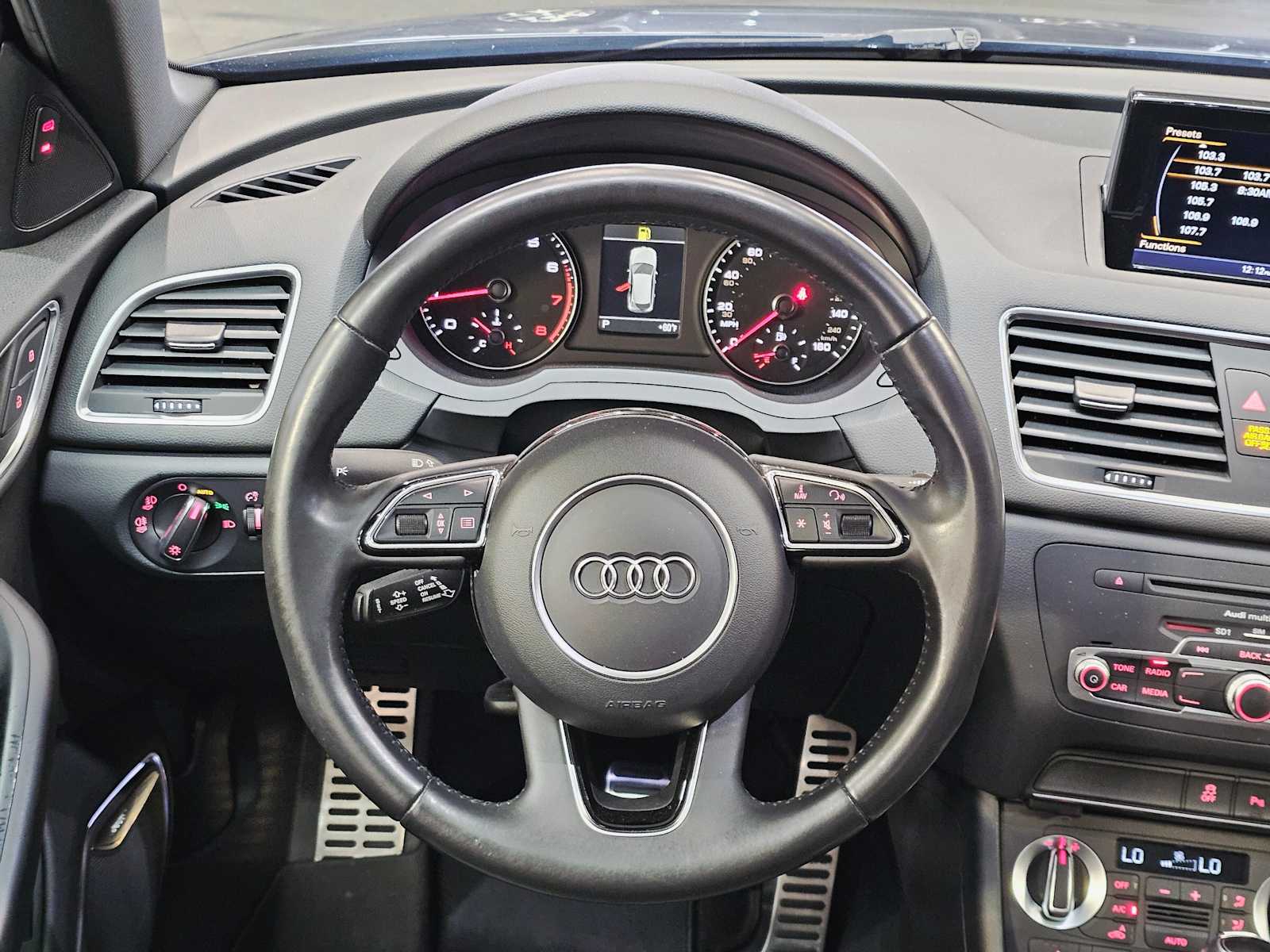 Thumbnail: 2015 Audi Q3 - 11