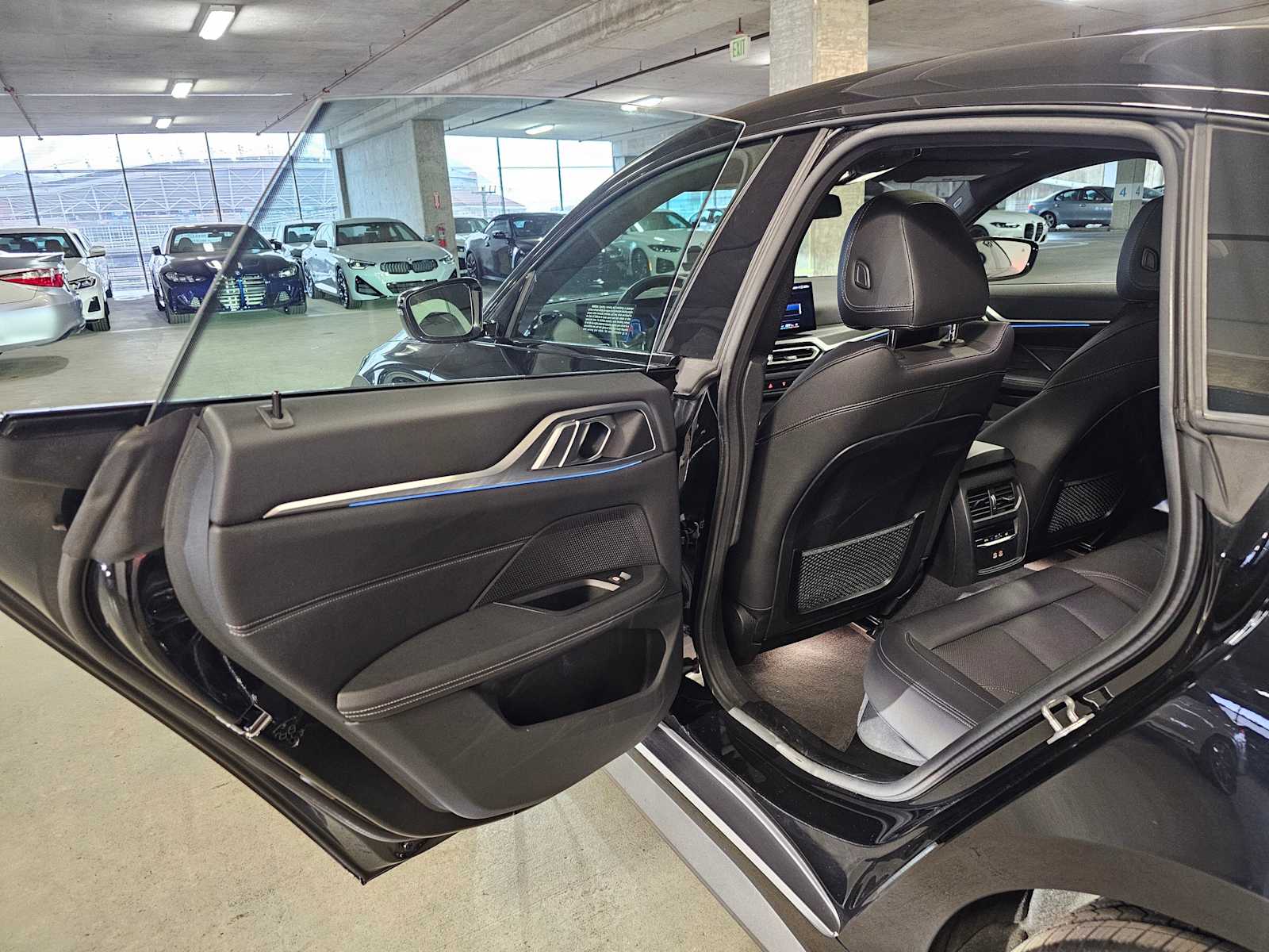 Thumbnail: 2023 BMW i4 - 34