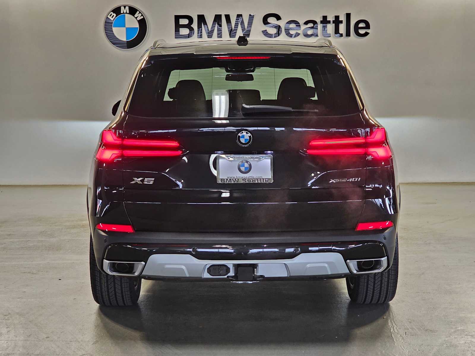 Thumbnail: 2026 BMW X5 - 5