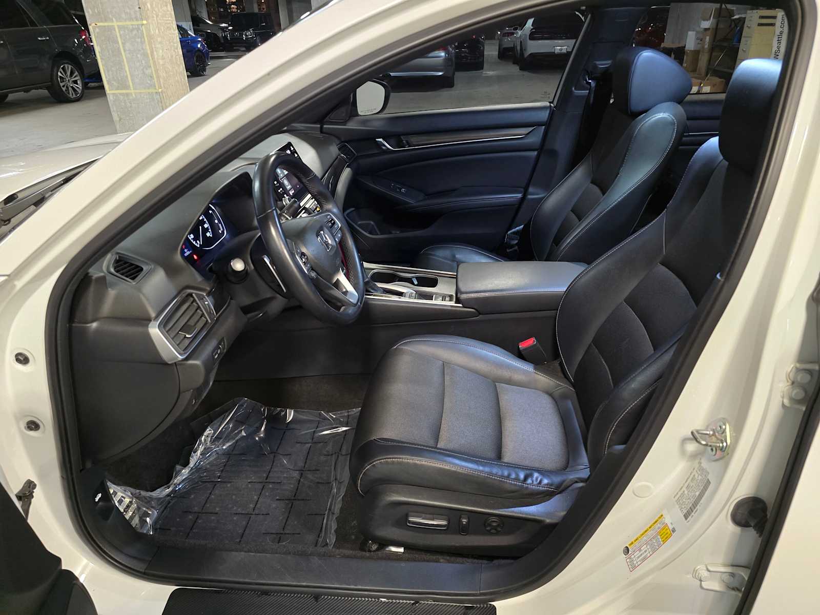 Thumbnail: 2018 Honda Accord - 26