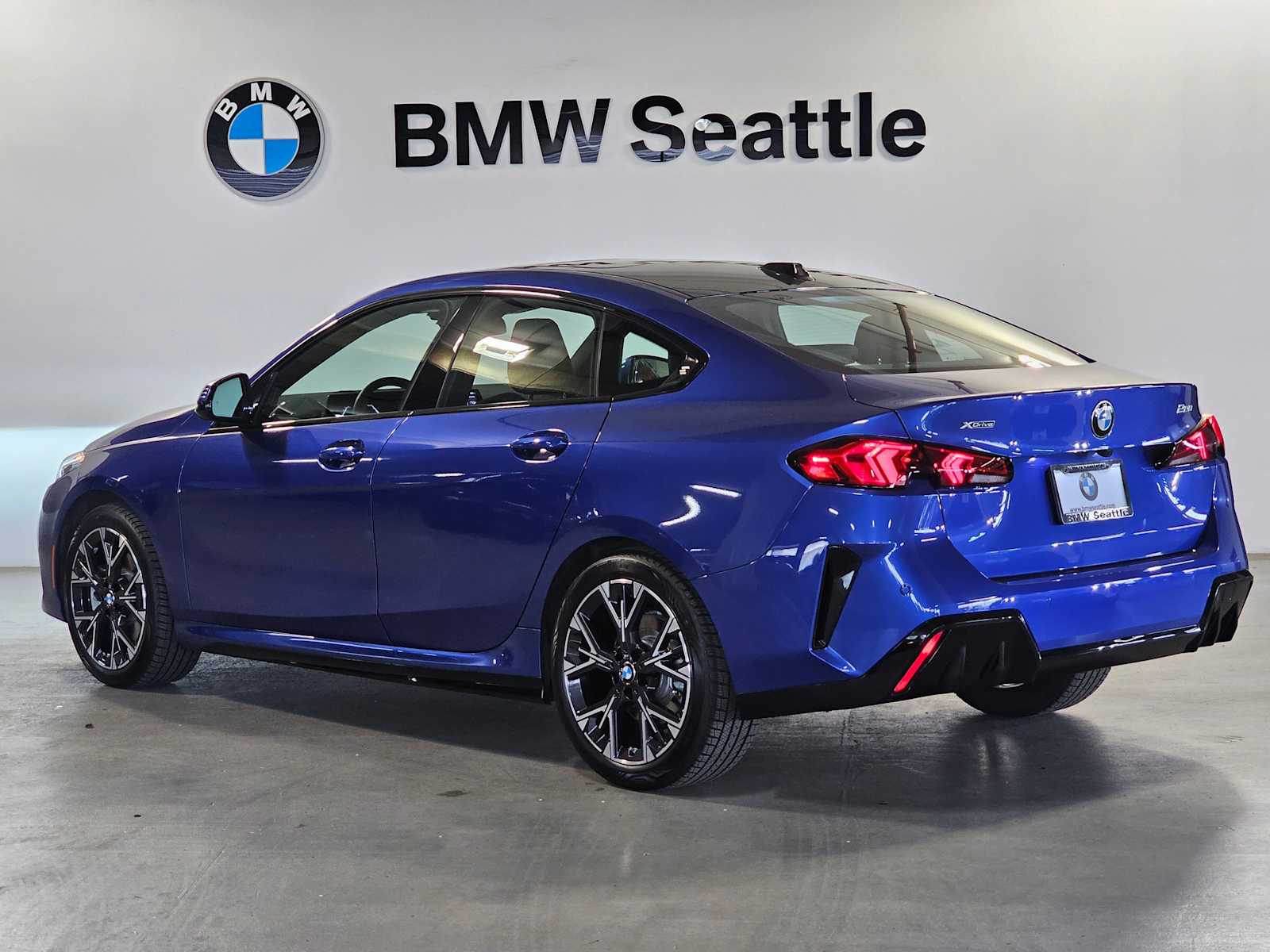 Thumbnail: 2025 BMW 2 Series - 4