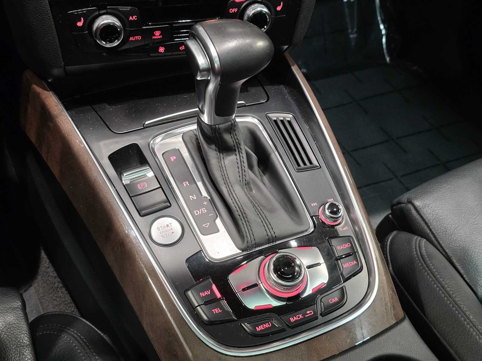 Thumbnail: 2016 Audi Q5 - 16
