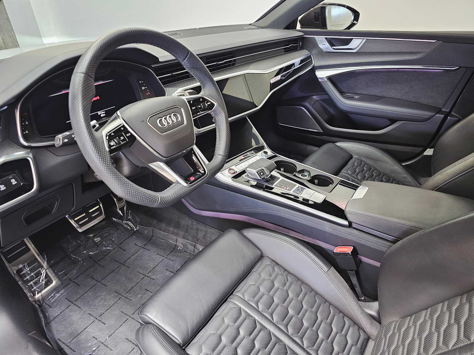 Thumbnail: 2023 Audi RS 7 - 2