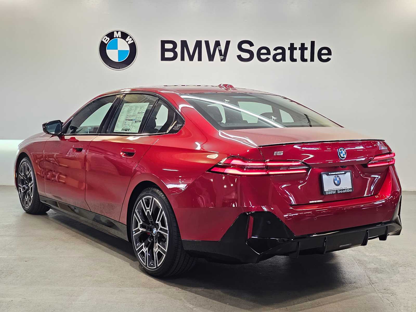 Thumbnail: 2025 BMW i5 - 4