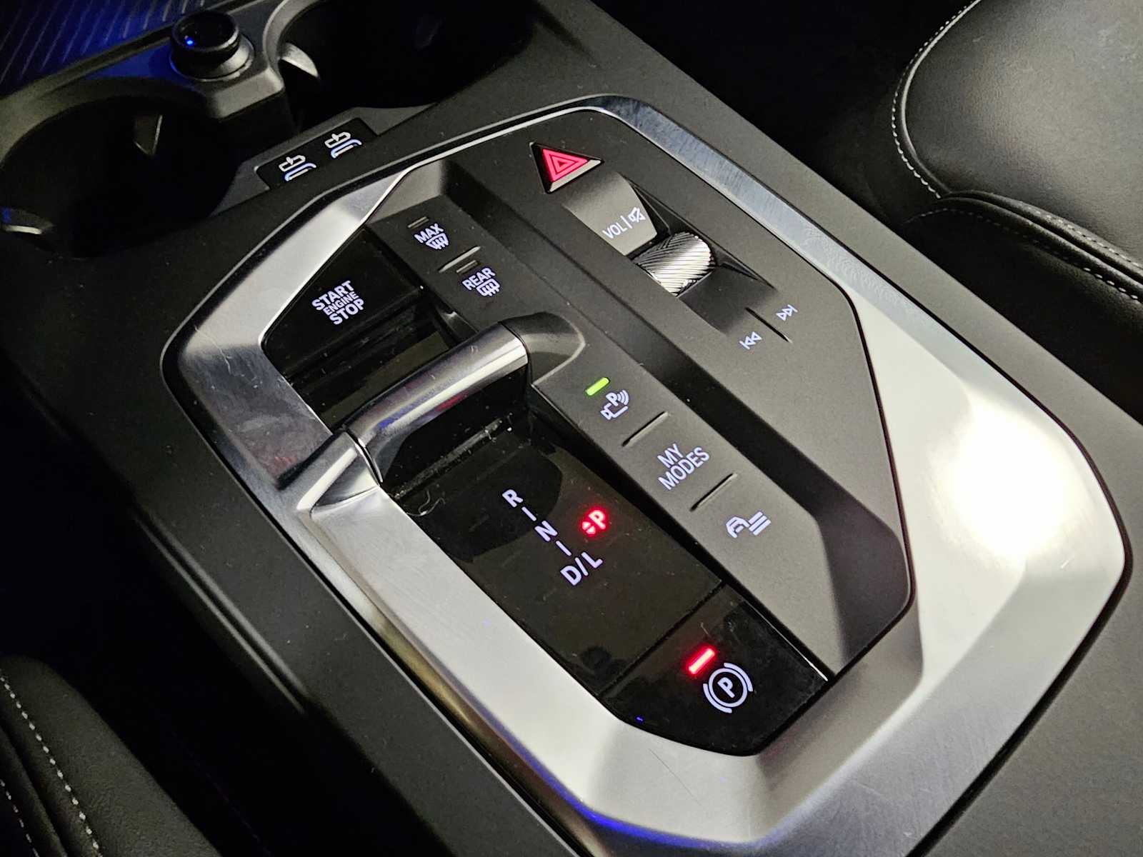 Thumbnail: 2025 BMW 2 Series - 21