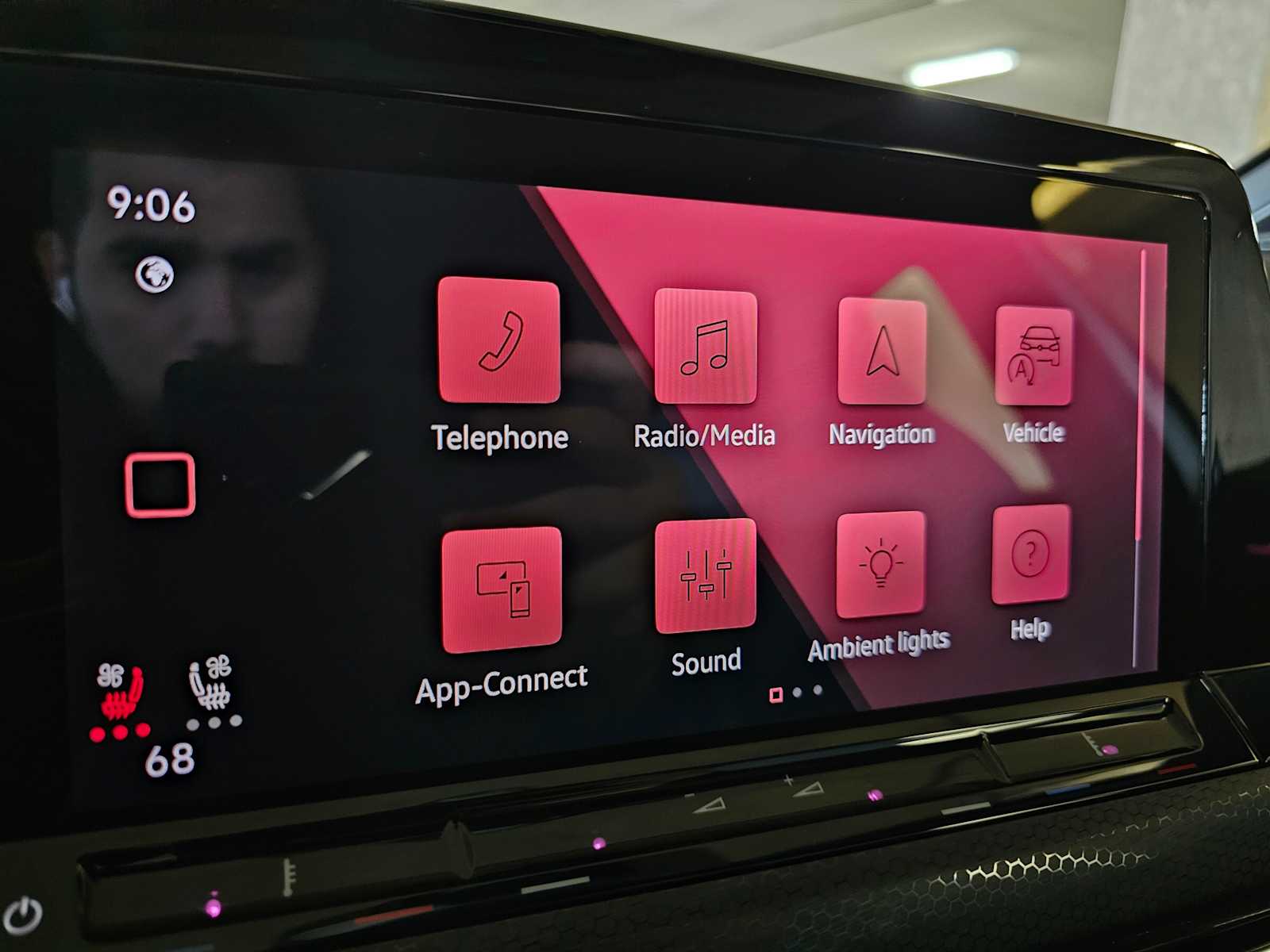 Thumbnail: 2024 Volkswagen Golf - 16