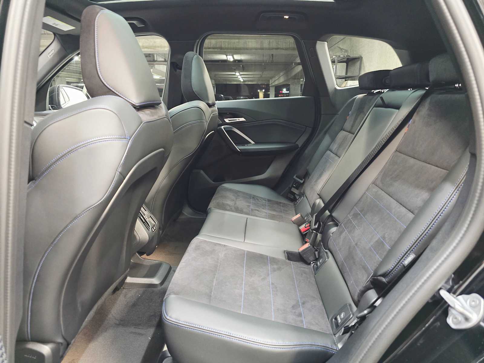 Thumbnail: 2026 BMW X1 - 24