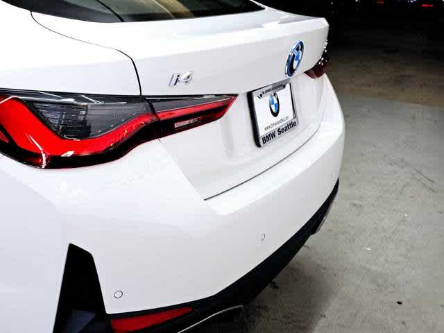 Thumbnail: 2025 BMW i4 - 7