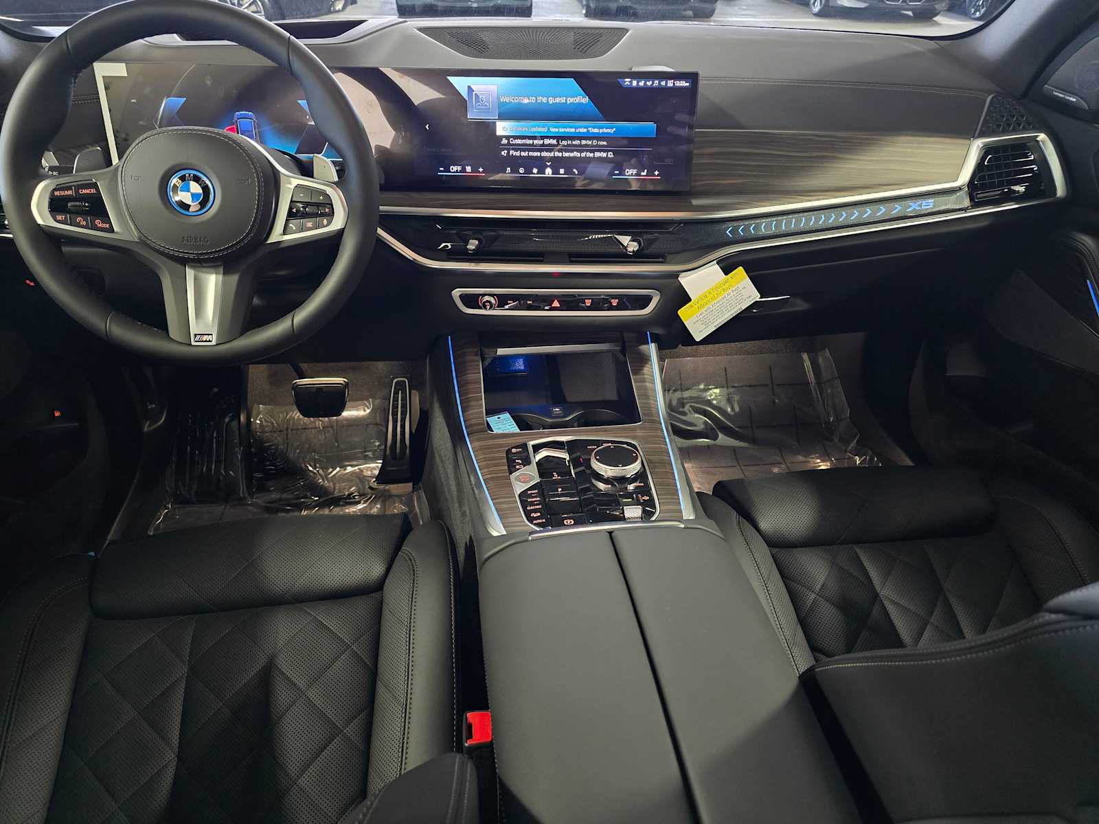 Thumbnail: 2026 BMW X5 - 10