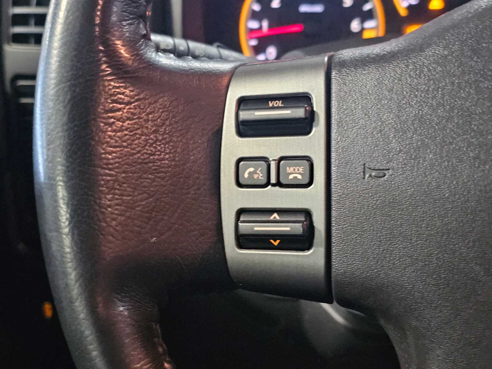 Thumbnail: 2012 Nissan Titan - 18