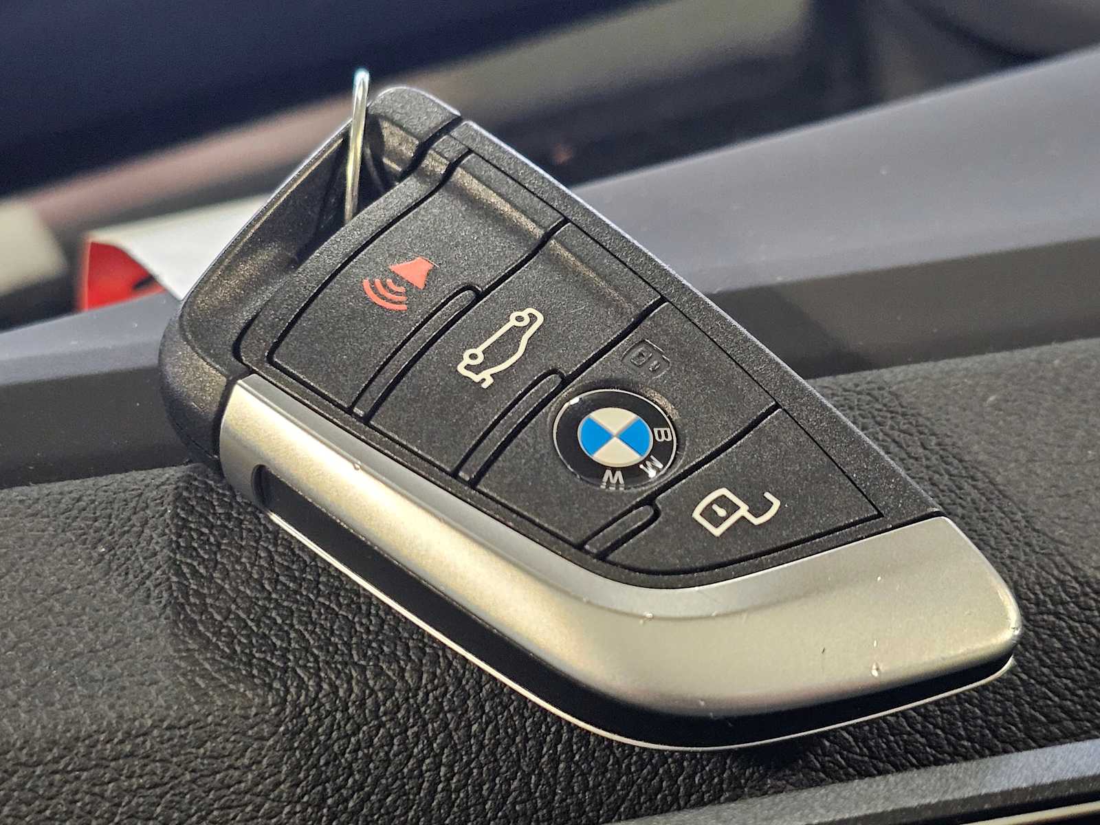 Thumbnail: 2025 BMW 3 Series - 44