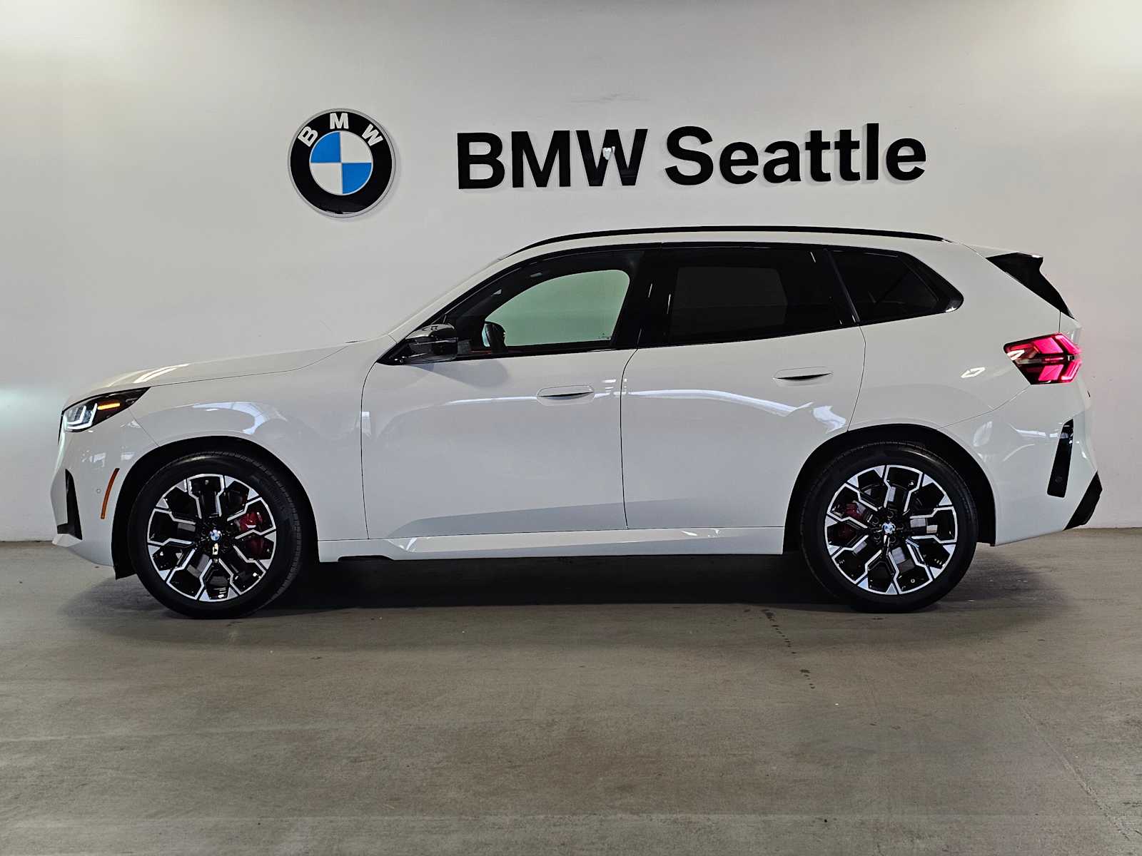 Thumbnail: 2025 BMW X3 - 3