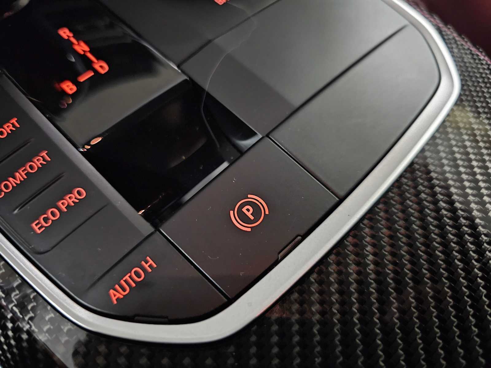 Thumbnail: 2023 BMW i4 - 24