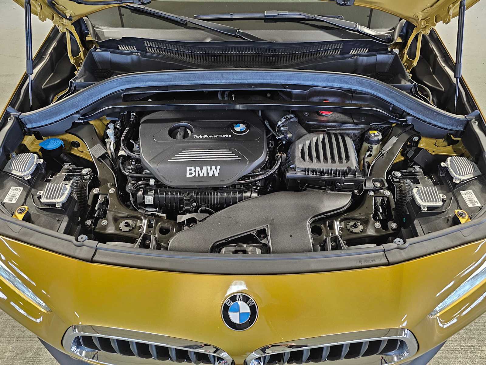 Thumbnail: 2018 BMW X2 - 9