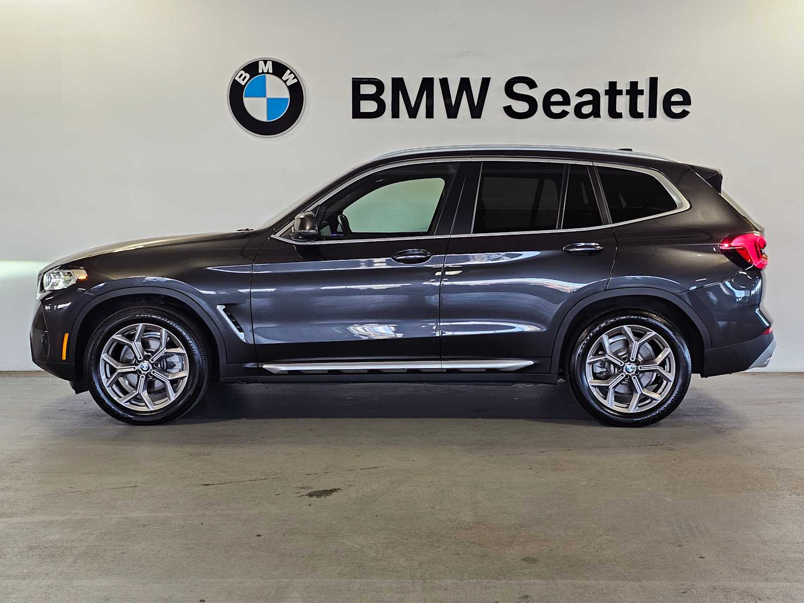 Thumbnail: 2022 BMW X3 - 3