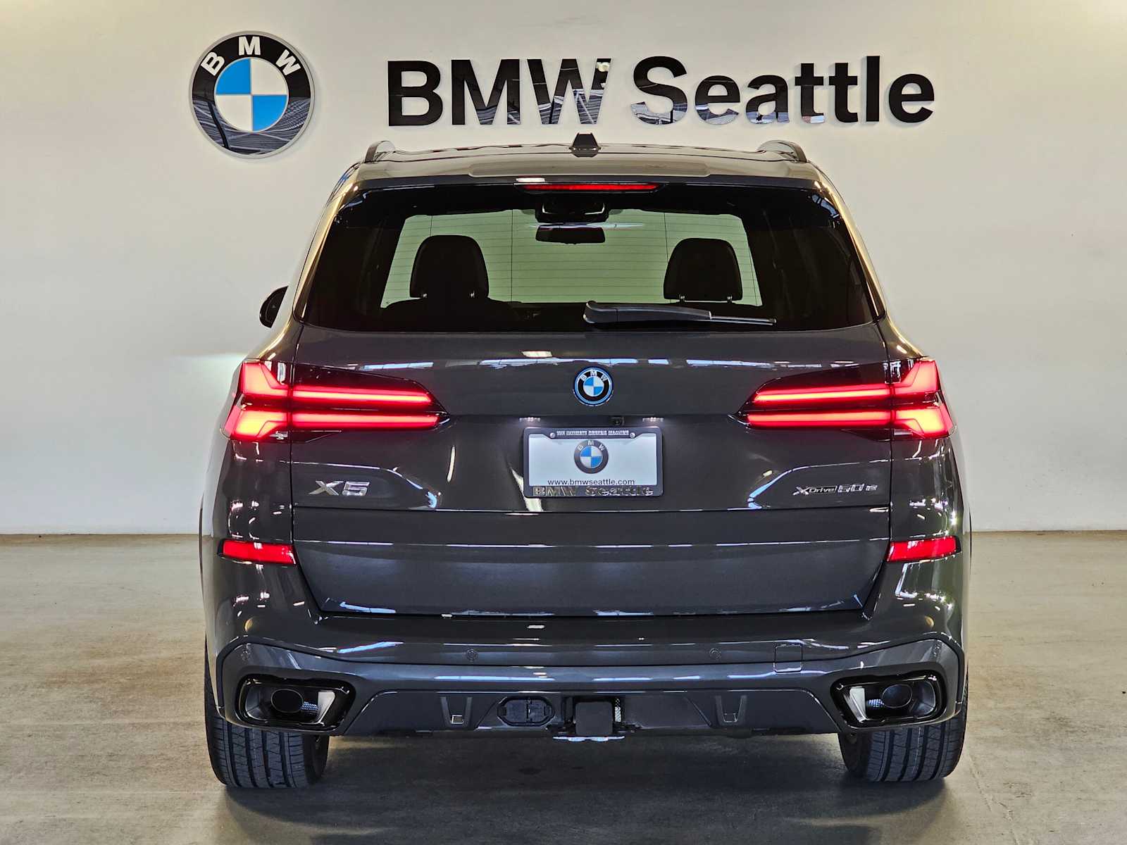 Thumbnail: 2026 BMW X5 - 5