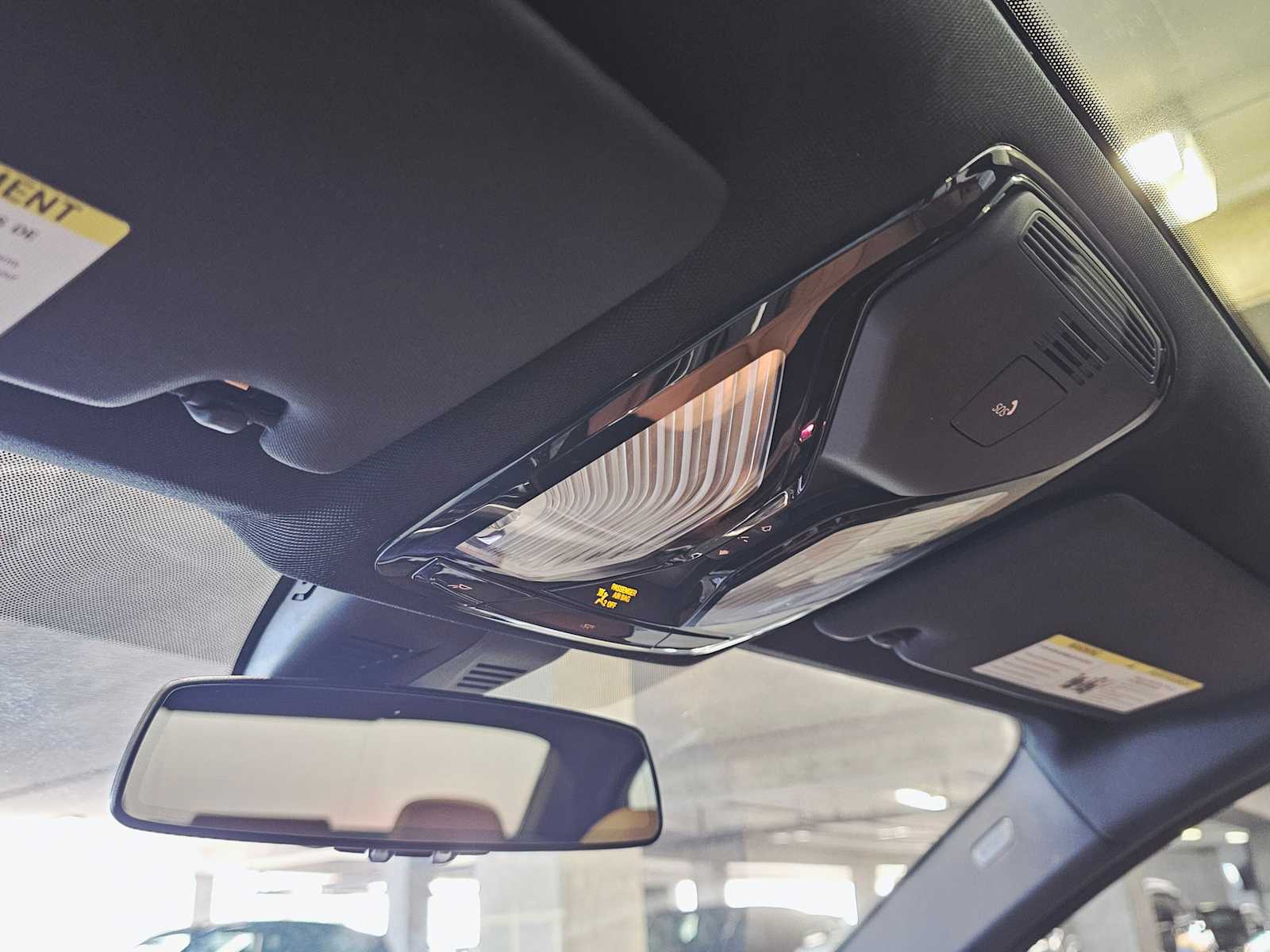 Thumbnail: 2023 BMW 3 Series - 21