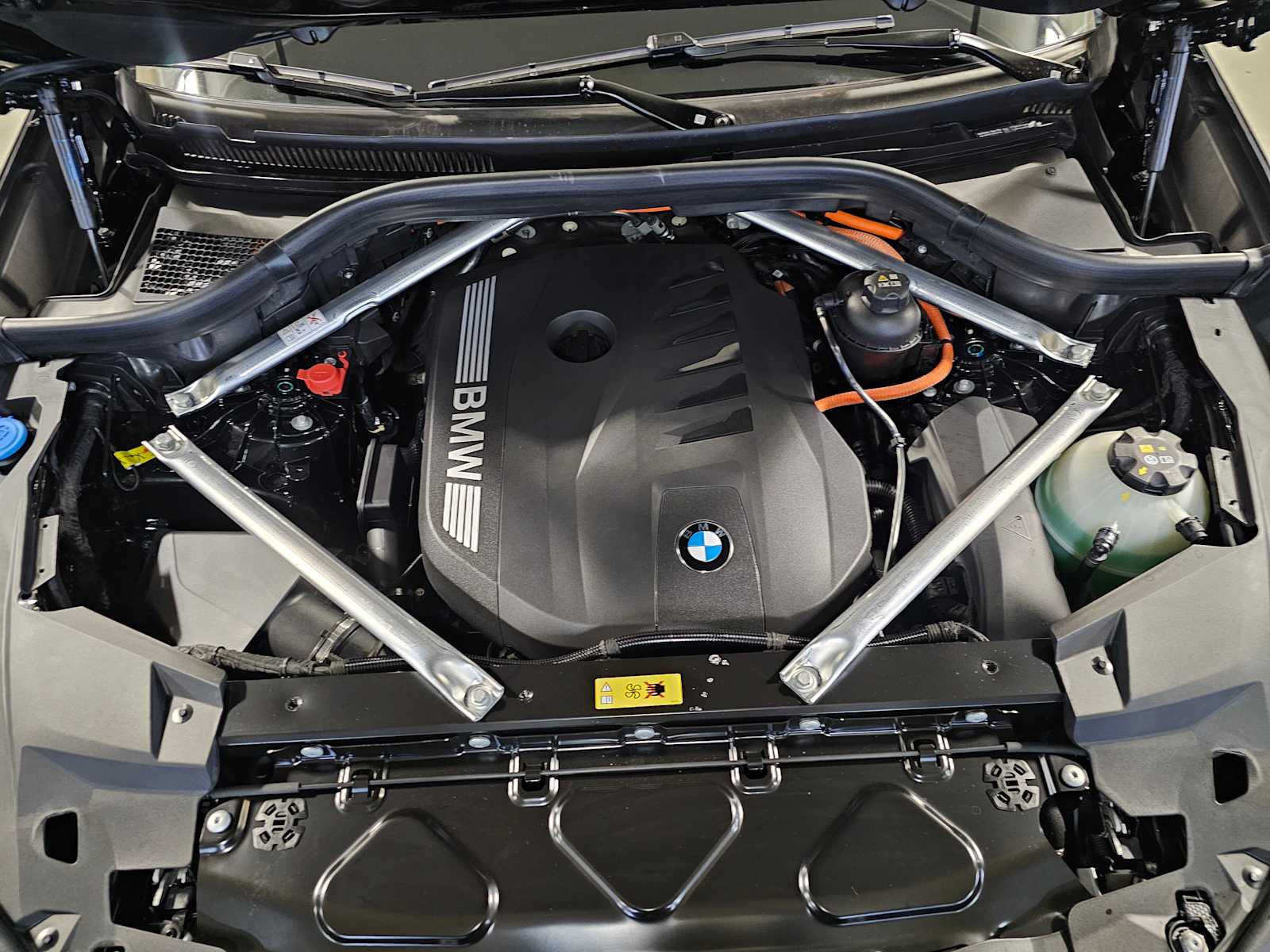 Thumbnail: 2026 BMW X5 - 8