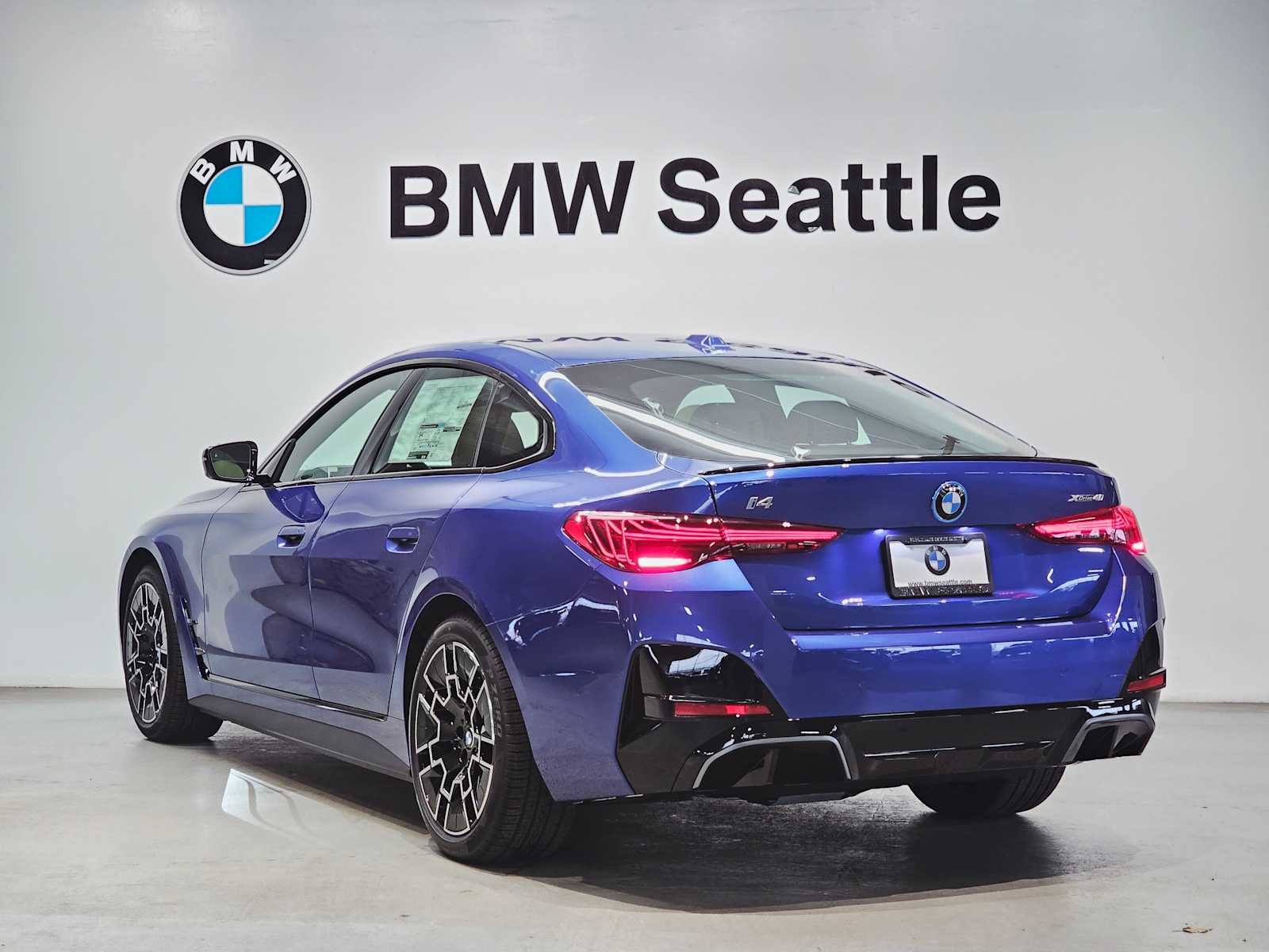 Thumbnail: 2025 BMW i4 - 4