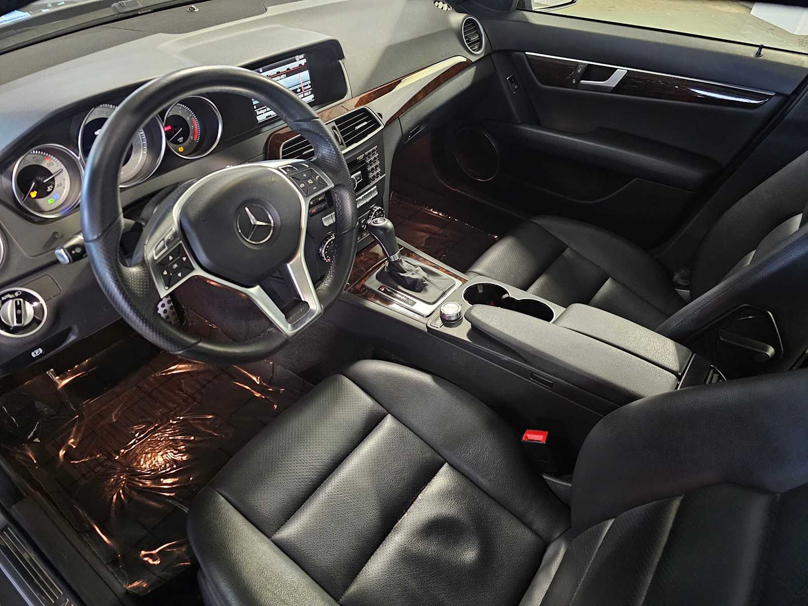 Thumbnail: 2013 Mercedes-Benz C-Class - 2