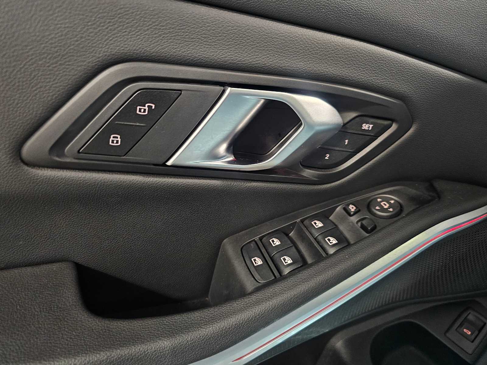 Thumbnail: 2025 BMW 3 Series - 30