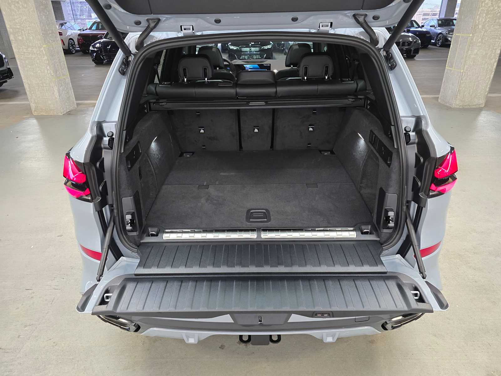 Thumbnail: 2026 BMW X5 - 33