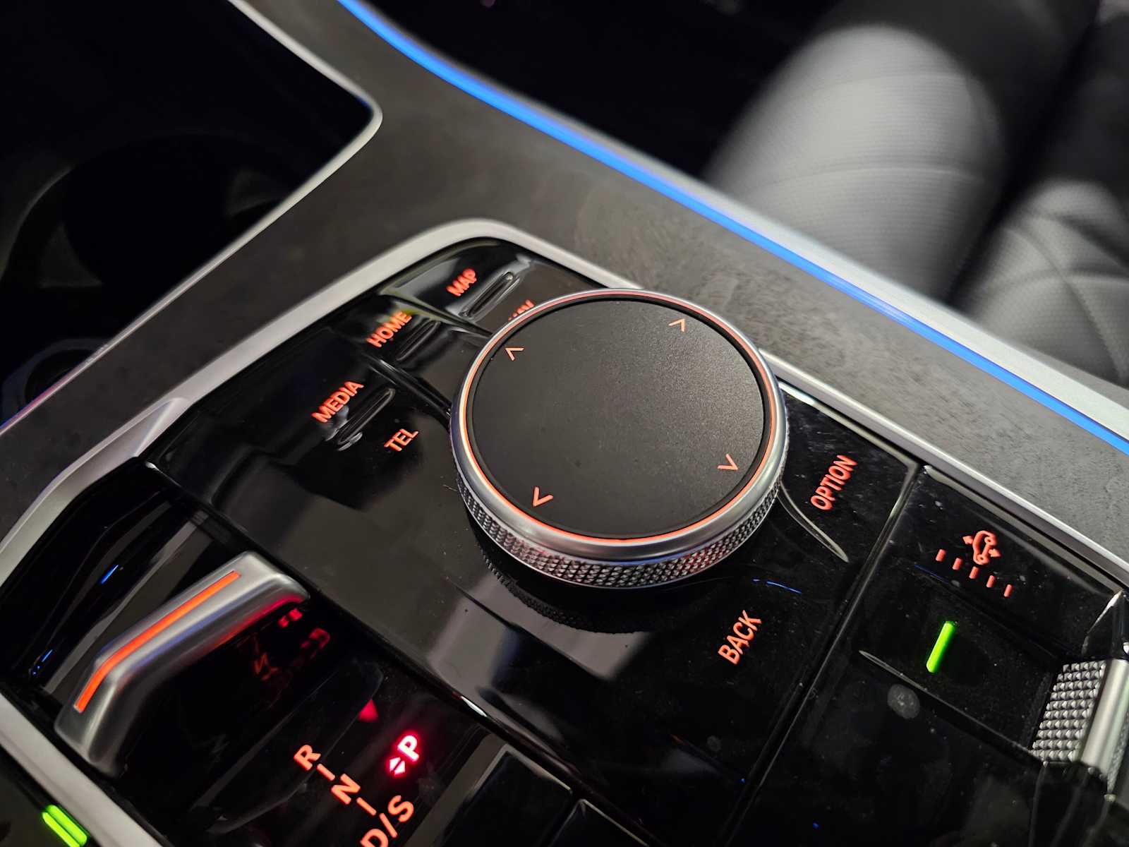 Thumbnail: 2026 BMW X5 - 26